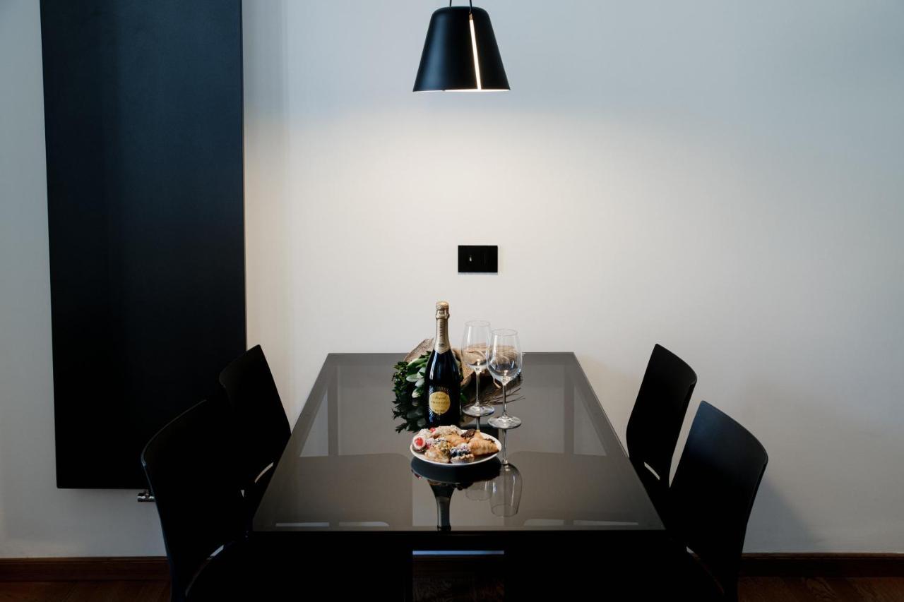 Ferienwohnung Dome'S Charme - The House Of Travelers Como Exterior foto